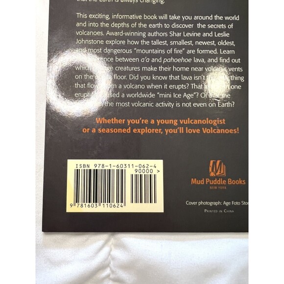 Volcanoes! by Leslie Johnstone and Shar Levine Paperback Very Good - Picture 3 of 7